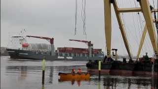 quotENAKquot Bergung Motorboot Wrack in Brake Unterweser [upl. by Luar116]