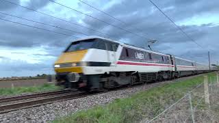 LNER Intercity 225 Azuma at full speed through Cromwell Nottinghamshire [upl. by Odom]