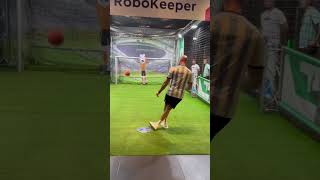 I TOOK ON THE MESSI ROBOT KEEPER 😱🙌🏻 worldcup shortsfifaworldcup messi [upl. by Mercorr346]