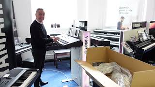 Unboxing A Yamaha PSRSX720 Arranger Workstation Keyboard amp First Impression From Graham Blackledge [upl. by Oalsinatse]