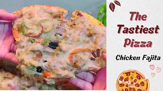 Chicken Fajita pizza without oven by Noor e Arooj [upl. by Retsae]