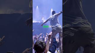 Travis Scott VS Fans 😭🙏 [upl. by Anilocin676]