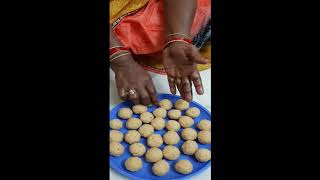 కొబ్బరి ఉండలు  Kobbari Undalu  Telugu Recipe  Siri Channel [upl. by Fianna985]