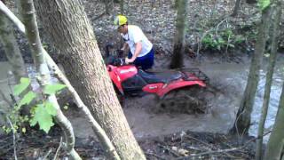 Suzuki kingquad 400 in nasty Trail on 295 outlaws [upl. by Vitus130]