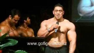 Moe Grant and Darryn Posedown at NZIFBB Nats 10 [upl. by Shinberg]