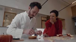 Whats Cooking 5 Cédric Grolet Teaches Charlotte Collard How To Make the Apple Pie  LOFFICIEL [upl. by Yrocej]