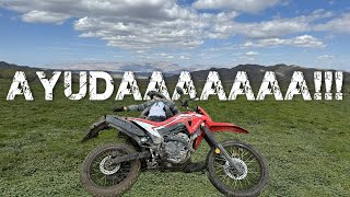 FUERTE CAÍDA Y QUEDO ATRAPADO DEBAJO DE LA MOTO  PONEMOS A PRUEBA LA HONDA XR 300 TORNADO [upl. by Helaina565]