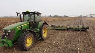 Maize in Canada All John Deere farming [upl. by Ingrid]