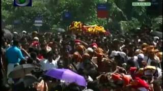 Sabarimala Thiruvabharanam procession2011 [upl. by Dimmick]