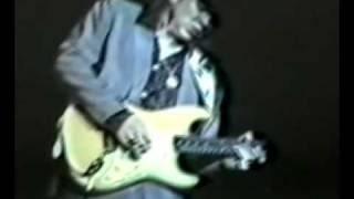 Stevie Ray Vaughan  quotThe Sky is Cryingquot  Live in Iowa 1987 [upl. by Lani367]