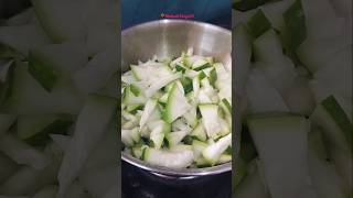 கோவை ஸ்பெஷல் சுரைக்காய் காராமணி மசால்Covaispecial Surakkaikaramani masalaChef Deena recipeshorts [upl. by Thedrick777]