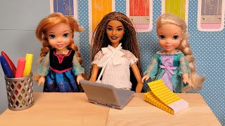 New kid in class  Elsa amp Anna toddlers  back to school 2021  Barbie is teacher  new students [upl. by Yelsha652]