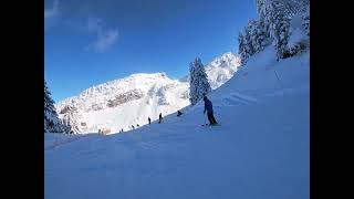 Skiing in Avoriaz January 2024 on run Bleue d Arare [upl. by Eph]