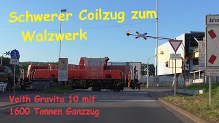 1600 Tonnen Stahl durch Andernach  Voith Gravita 10 BB auf Hafenbahn  Güterzug Bahnübergang BÜ DB [upl. by Olinad]