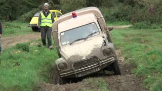 2CV 4x4 Rouen 2011 [upl. by Ahsinnek]