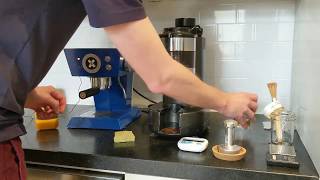 Espresso Extraction amp Steaming Microfoam  Flat White Tutorial Single Boiler  Doser Grinder [upl. by Weisbrodt]