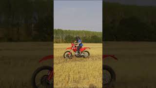 72v TALARIA vs HONDA CRF450 DRAG RACE [upl. by Walcott]