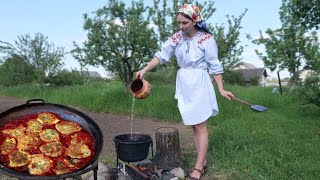 Woman is cooking two amazing dishes in the village Painting village oven Ukrainian food [upl. by Maitland]