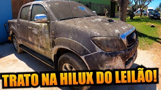 TRATO NA HILUX DO LEILÃO MAIS DE 10 ANOS PARADA [upl. by Ahseenal]