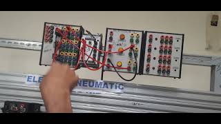 Electro Pneumatic Practical  PNEUMATIC OSCILLATING CIRCUIT [upl. by Naval957]