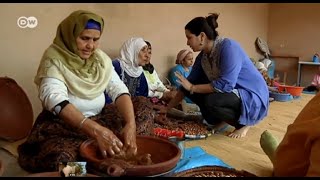 Morocco Women get together to sell Argan oil  Global 3000 [upl. by Raina]