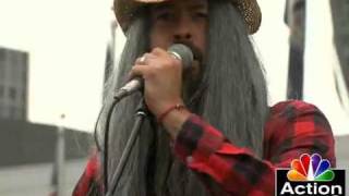 Foo Fighters sing to Westboro in counterprotest [upl. by Kariotta670]