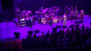 Tedeschi Trucks Band Chicago Theatre January 18 2020 Encore Good to Your Earhole amp Bound for Glory [upl. by Arawaj347]