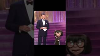 edna moda en los oscars disney ednamode ednamoda piercebrosnan theincredibles [upl. by Littell]