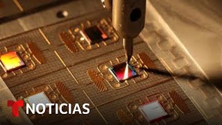 Escasez de microchips puede empeorar la inflación en el país  Noticias Telemundo [upl. by Yllak336]