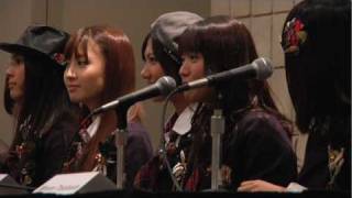 AKB48 in New York ニューヨーク 英語で自己紹介 Anime Festival [upl. by Millburn]