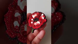 Šitá ručne robená koralková brošňa divý mak  handmade poppy beaded brooch [upl. by Eciralc]