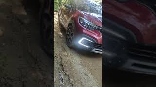 Renault Captur 13 Tce Off Road [upl. by Hyman]