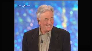 Pippo Baudo Intervista Peter Falk Tenente Colombo  David di Donatello 2004  1442004 [upl. by Nebur969]