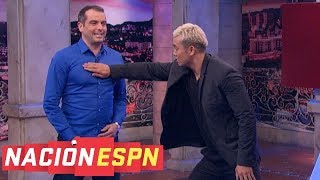 Wrestling champion Kazuchika Okada delivers chop but not piledriver to Max Bretos  Nación  ESPN [upl. by Atteroc752]