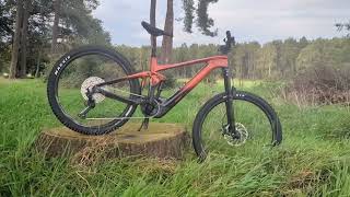 GIANT Trance X Advanced EElite 2 Light EMountain Bike [upl. by Brunk]