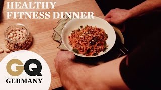 Fitness Dinner Pistazien Salat mit Quinoa I fit amp schlank mit GQ Germany [upl. by Gunnar150]