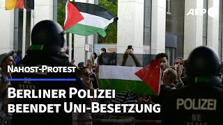 Berlin Polizei beendet AntiIsraelProtest an HumboldtUni  AFP [upl. by Rintoul356]