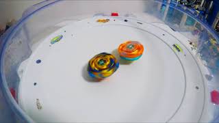 Hasbro Beyblade Burst Battle Drain Fafnir vs Berserk Roktavor Free vs Rentaro [upl. by Nnayd774]