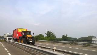 Loonwerken eylenbosch met jcb 4000 en pottinger opraapwagen [upl. by Nissa]