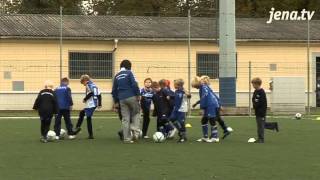 Stiftung Der FC Carl Zeiss Jena will den Jenaer FußballNachwuchs fördern [upl. by Llehsar]