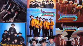 Los Tiranos Del Norte  Historia De Un Amor [upl. by Washington]