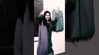 Unhen Kari propose heart beat badh gaishort dance vedio [upl. by Legra432]