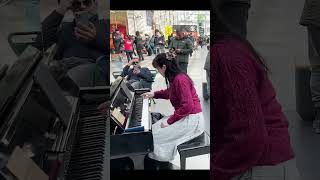 ラ・カンパネラをパリの駅ピアノで演奏！【海外ストリートピアノ】shorts ピアニスト 近藤由貴Street Piano in ParisLa Campanella Liszt [upl. by Olympias]