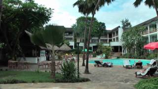 Travellers Hotel  Bamburi Beach  Kenia [upl. by Nemzzaj869]