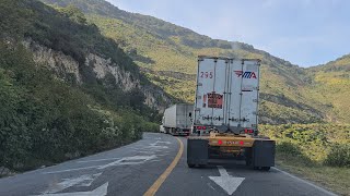 Intenso tráfico en Cumbres de Acultzingo por cierre de cumbres de Maltrata ocasionado por derrumbe [upl. by Ordnael140]