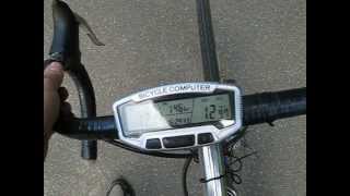 Sunding SD558A electronic bicycle computer speedometer action video [upl. by Ahsenyt]