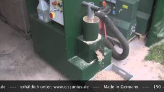 Pelletpresse quotPM200quot Holzpellets selber herstellen Cissonius GmbH [upl. by Yssim]