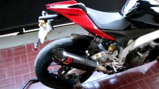 Aprilia RSV4 Factory Edition 2010 with Akrapovic Carbon Full System Exhaustmp4 [upl. by Pawsner774]