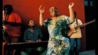 Cesaria Evora  Saiona Dvinte Ano [upl. by Hazel550]