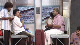 ThakarppanComedy I A hilarious train journey I Mazhavil Manorama [upl. by Ahsoym]